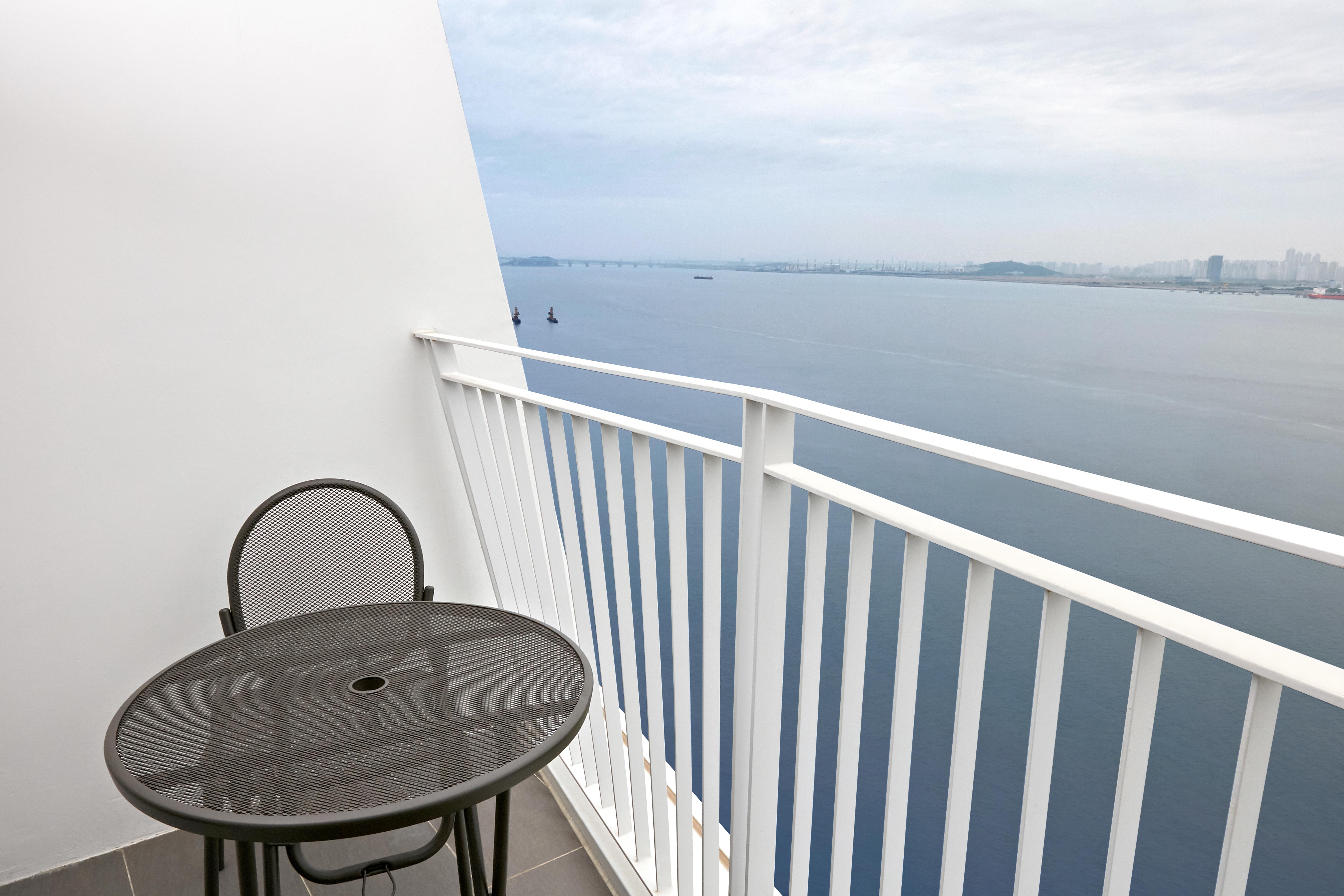 Ocean Soleview Hotel Инчон Экстерьер фото