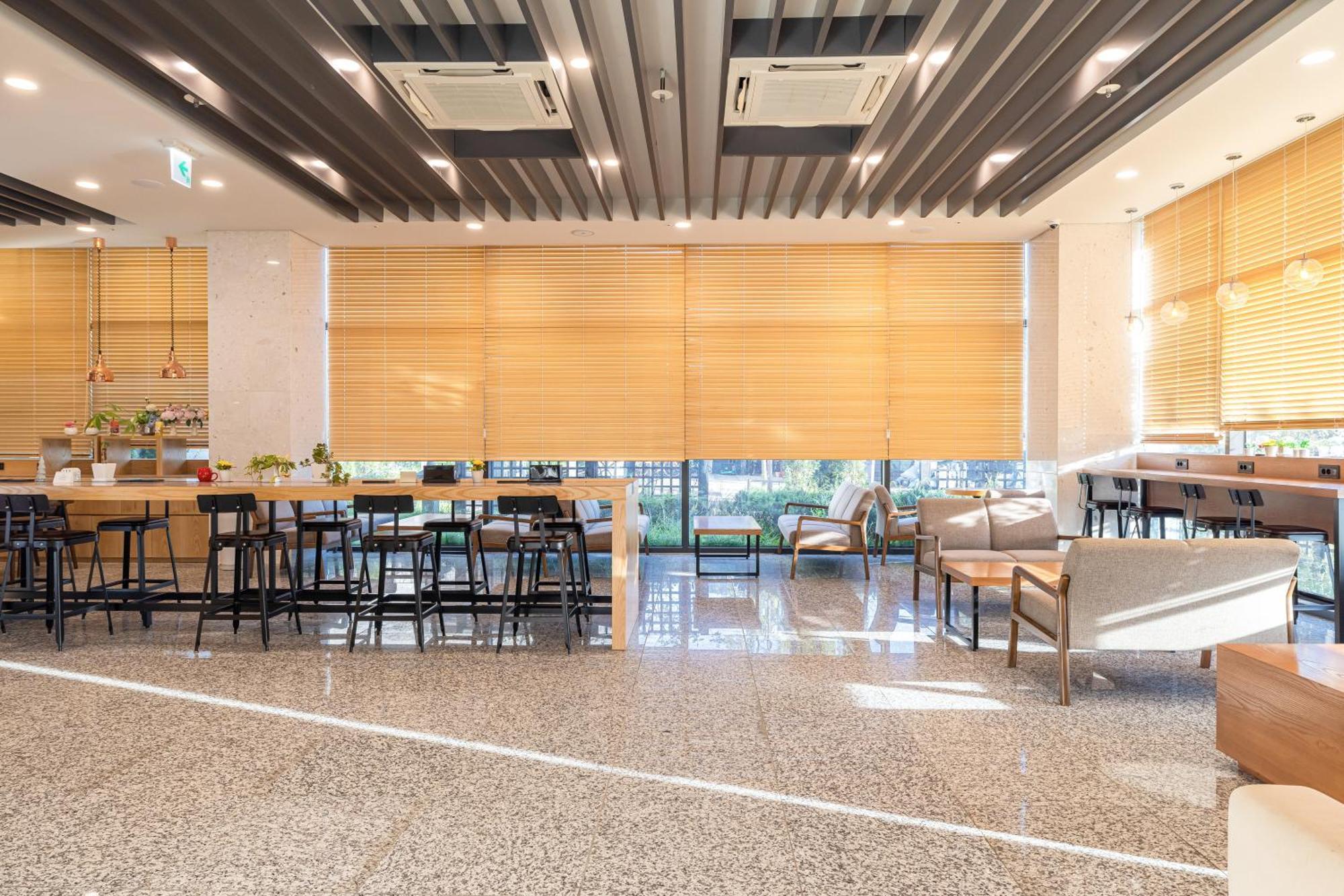 Ocean Soleview Hotel Инчон Экстерьер фото