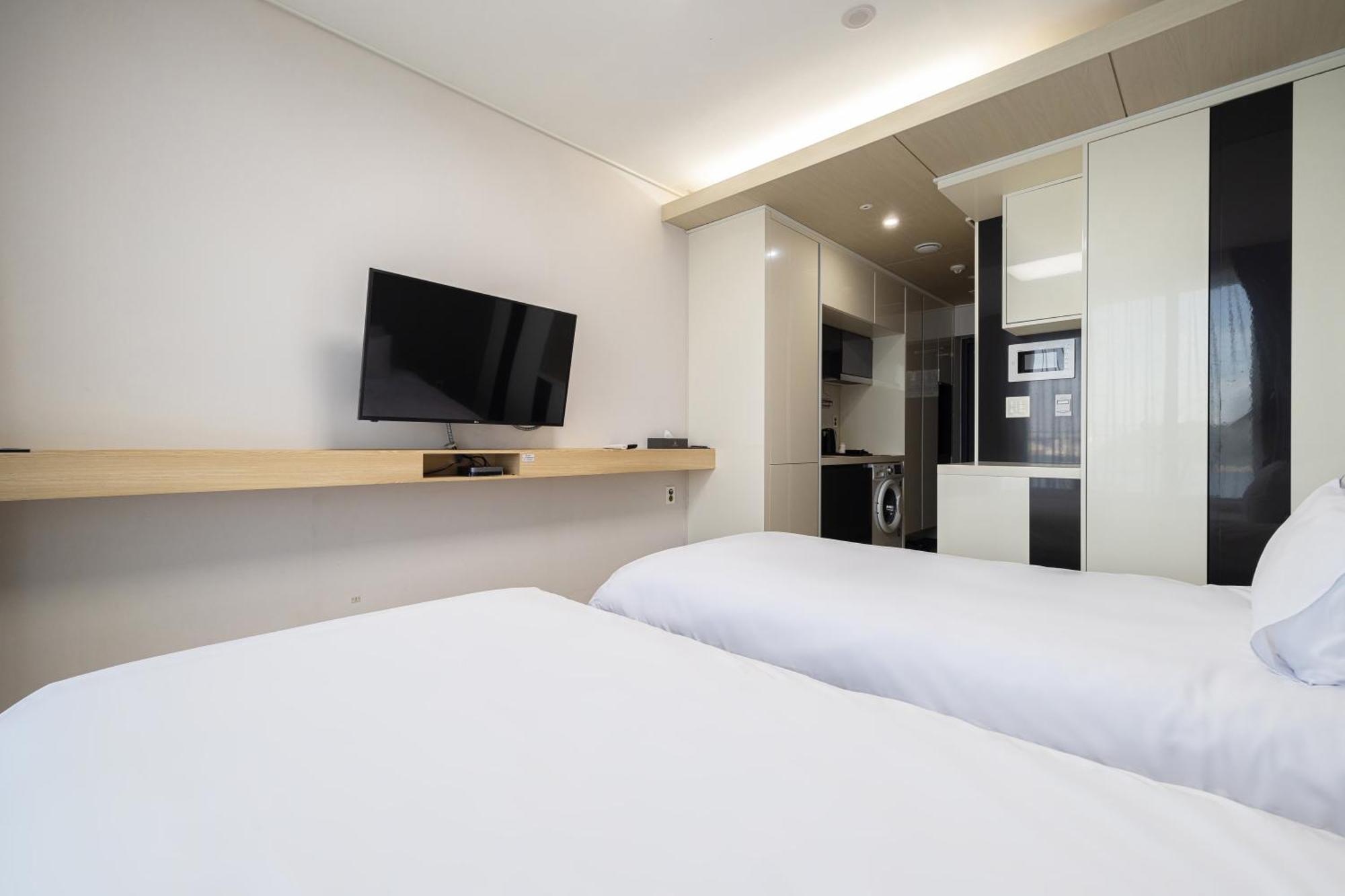 Ocean Soleview Hotel Инчон Экстерьер фото