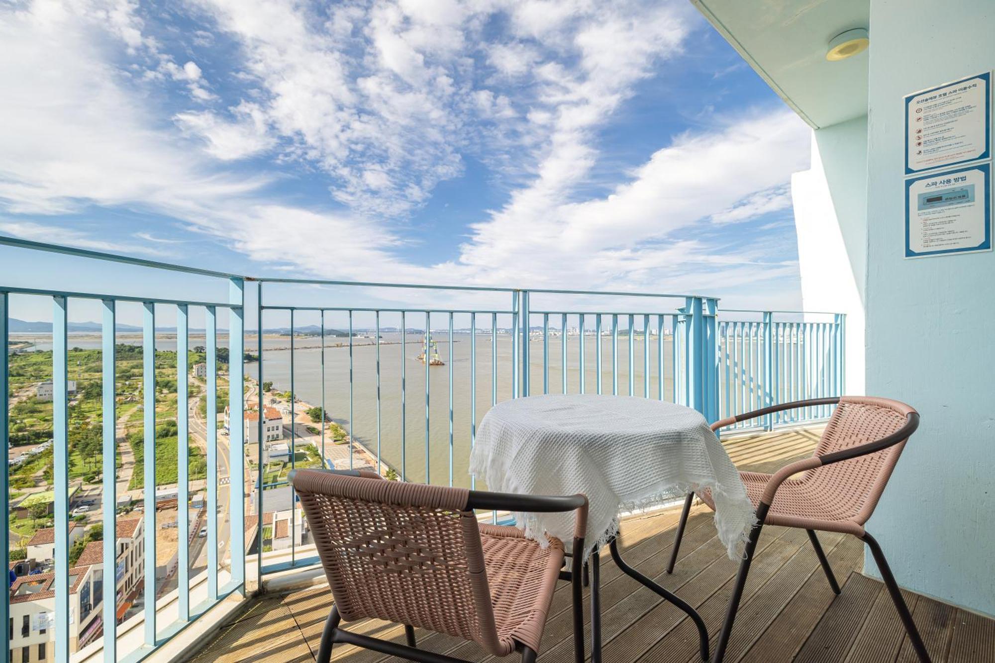 Ocean Soleview Hotel Инчон Экстерьер фото