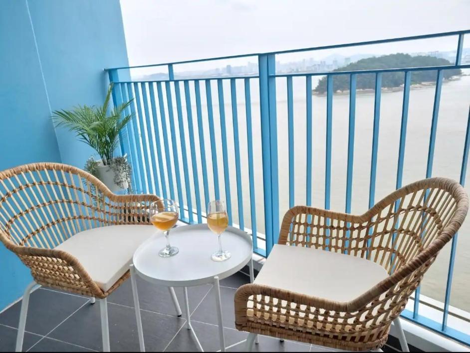 Ocean Soleview Hotel Инчон Экстерьер фото